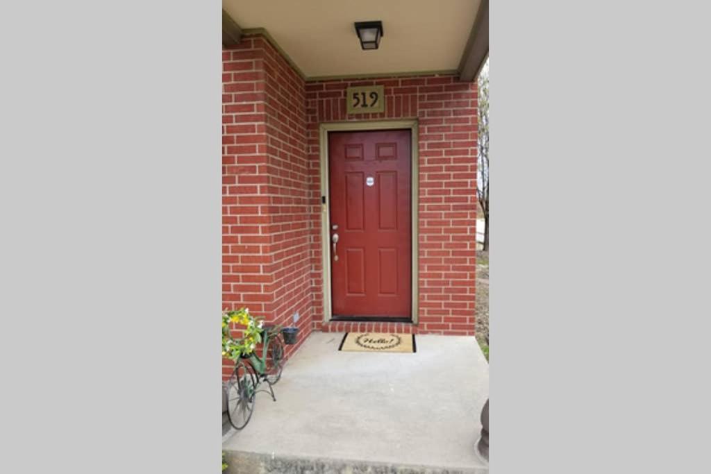 Old Fort Loft King & Queen Suites Nearest Accomodation To Marshals Museum Power Your Ev For Free! Fort Smith Exteriér fotografie