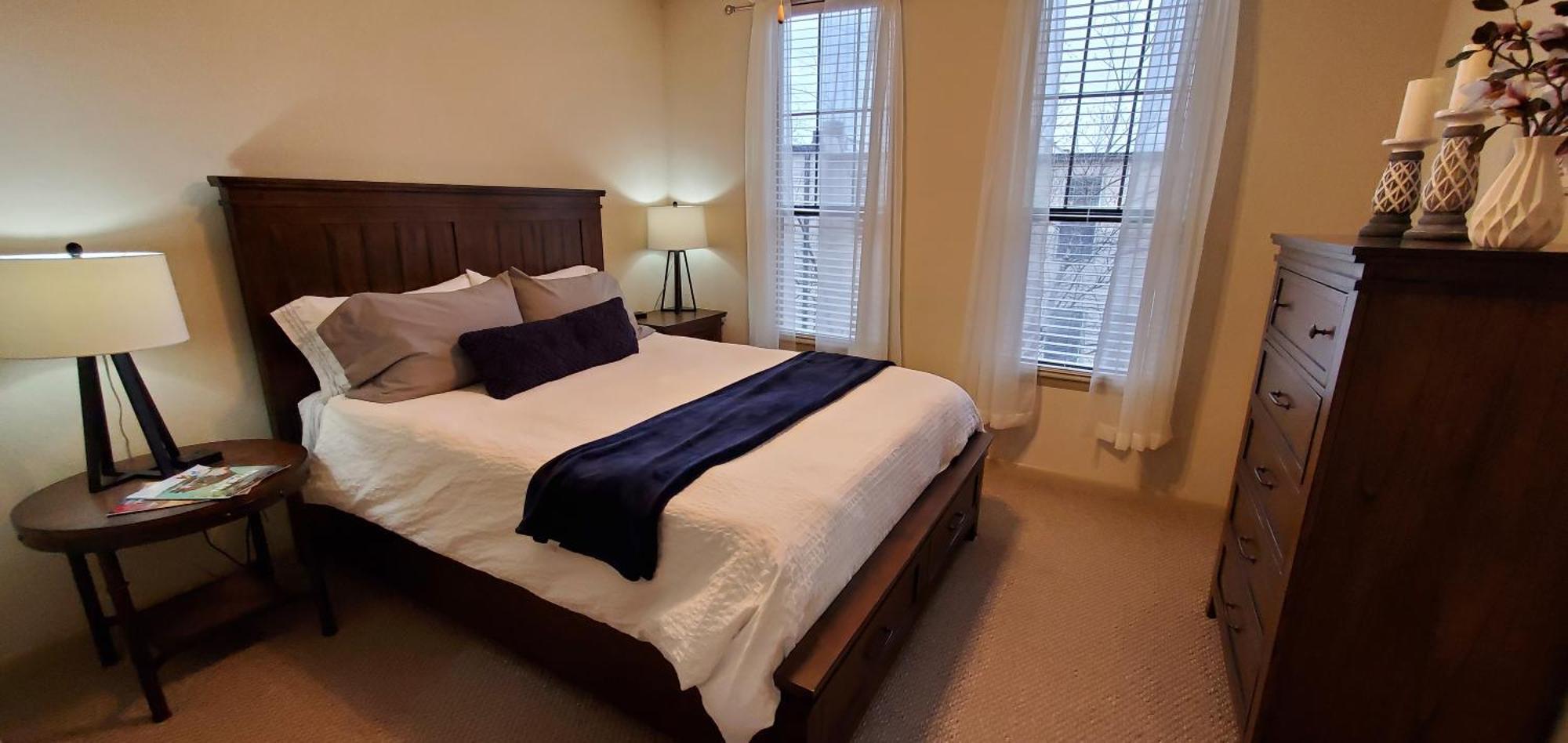 Old Fort Loft King & Queen Suites Nearest Accomodation To Marshals Museum Power Your Ev For Free! Fort Smith Exteriér fotografie