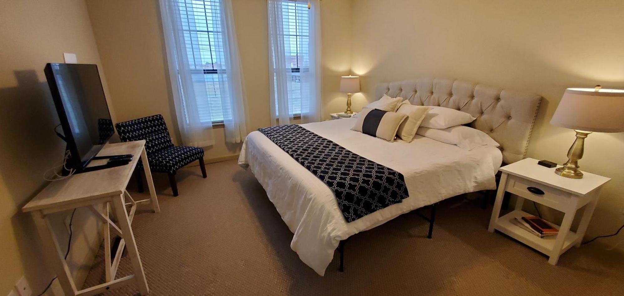 Old Fort Loft King & Queen Suites Nearest Accomodation To Marshals Museum Power Your Ev For Free! Fort Smith Exteriér fotografie